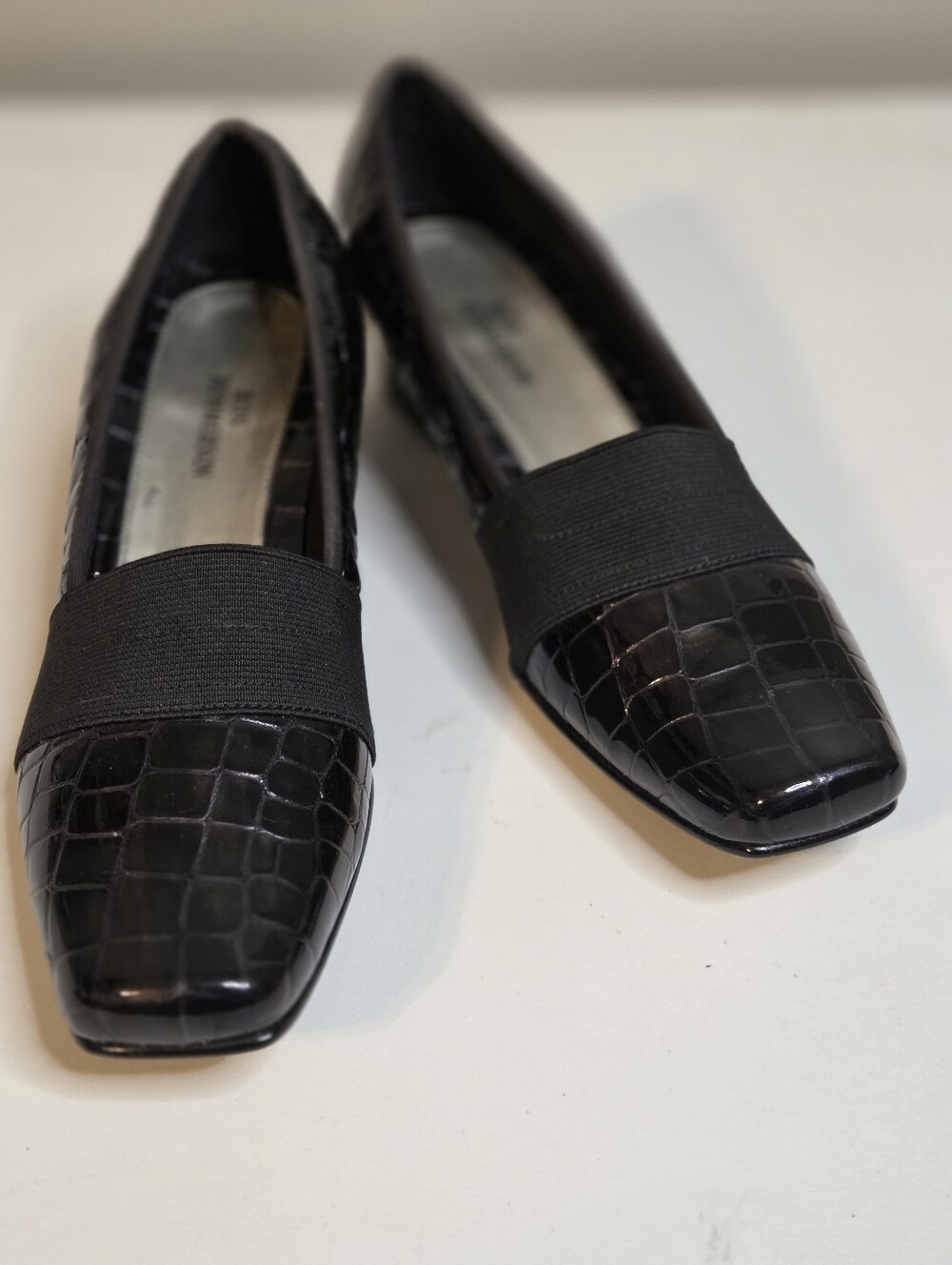 Ros Hommerson Black Croc-Embossed Low Heel
